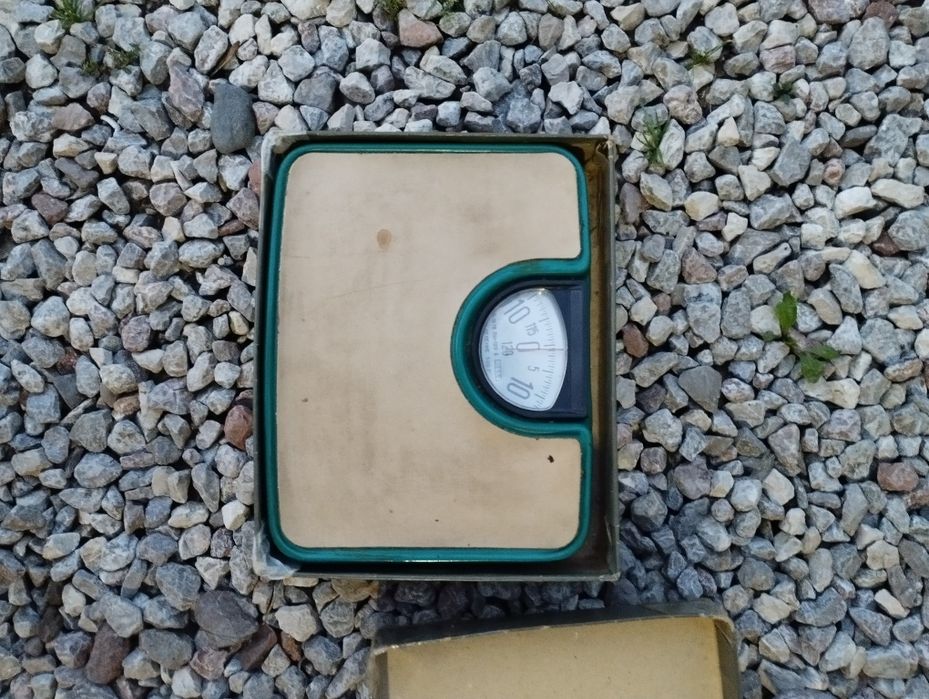 Waga lazienkowa radziecka stara