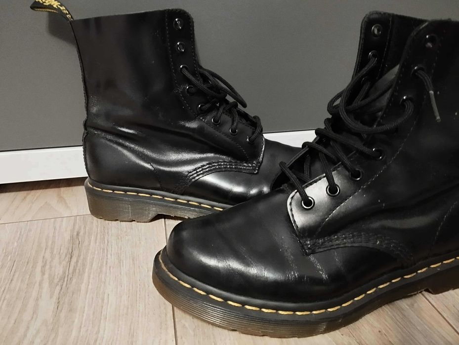 Dr. Martens Pascal size 41-42 glany