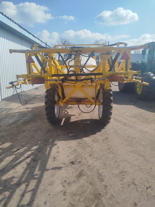 Обприскувач ОП 2000