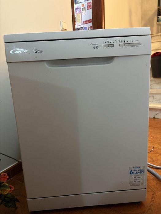 Maquina de lavar louça Candy