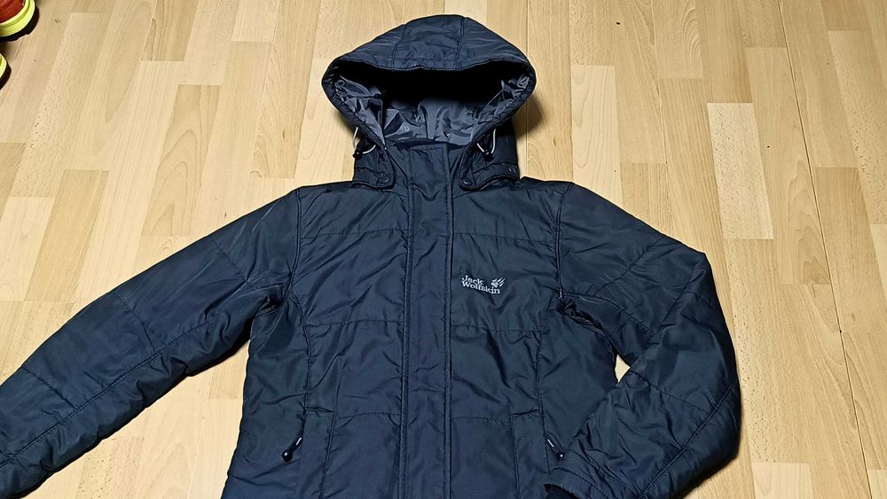 Długa kurtka ocieplana JACK WOLFSKIN STORMLOCK ACTIVE r.XS st.b.dobry