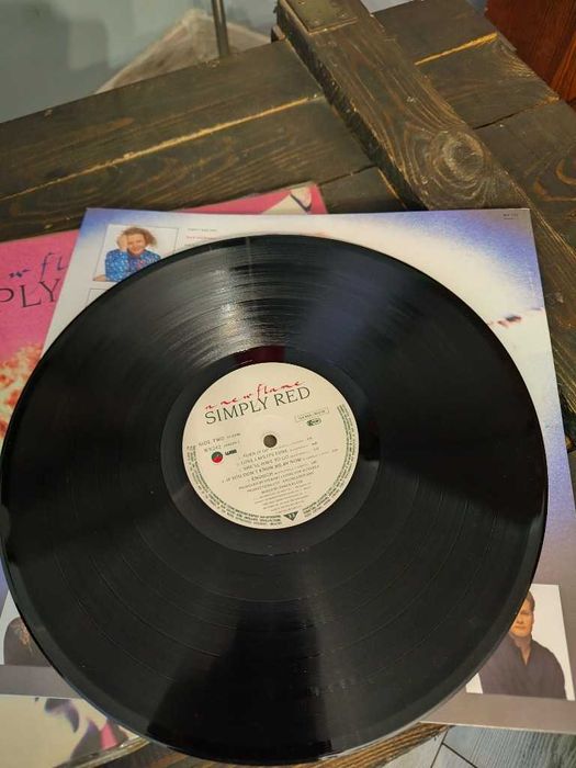 Winyl SIMPLY RED A New Flame LP