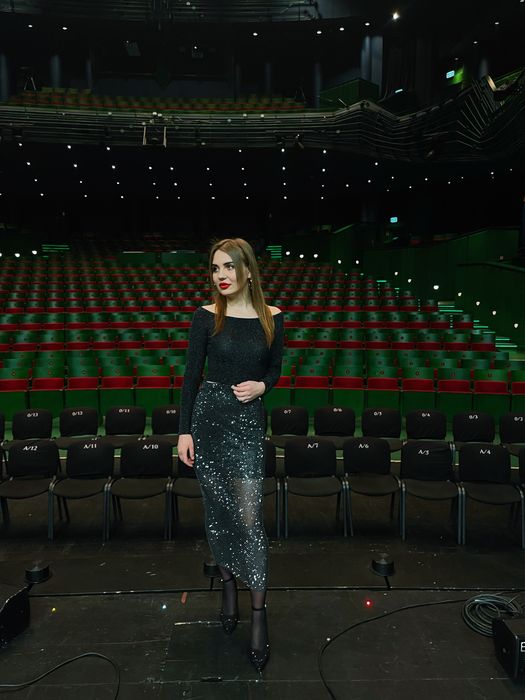 Професійні уроки вокалу в студії та онлайн