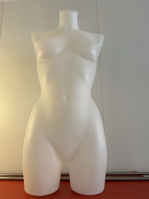 Manequins Grandes e Pequenos