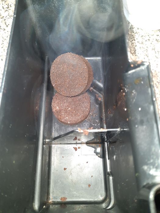 Кофемашина DeLonghi Magnifica ESAM 4000 — Після повного ТО.