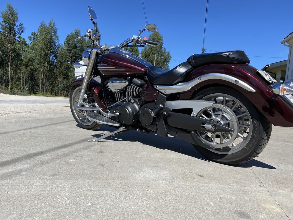 Yamaha XV 1900 Midnight Star