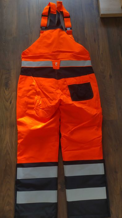 Nowe ogrodniczki robocze i kurtka odblaskowa Knoxfield
