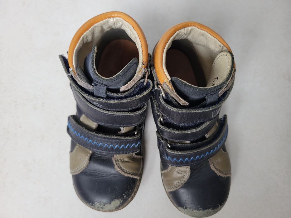 Bury ortopedyczne Porto rozmiar 26 z klinem