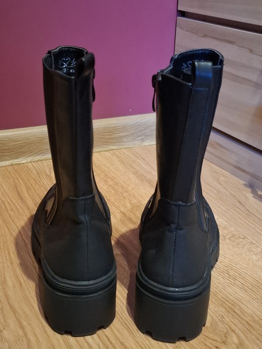 Czarne botki damskie
