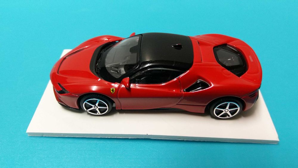 Ferrari SF90 Stradale (2019) - Miniatura à escala 1/43 da Bburago