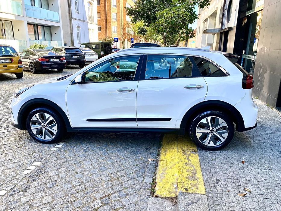 Kia e-Niro 64kWh487888726713978887