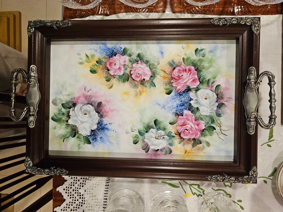 Tabuleiro em Porcelana, Madeira e Estanho