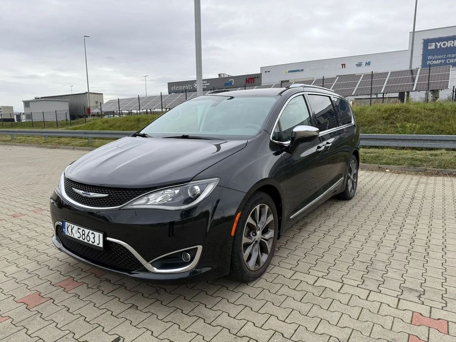 Chrysler Pacifica