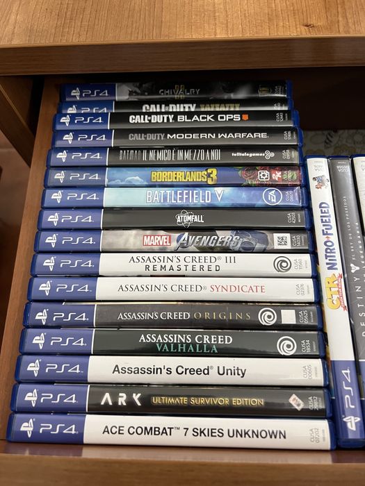 Lote de incriveis jogos para PS4 - Preços na Descrição