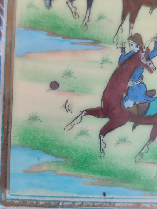 Картина Човган, кость