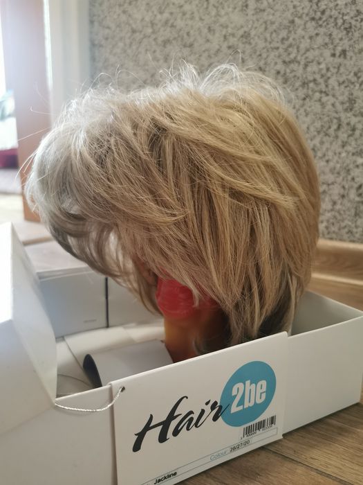 Peruka syntetyczna krótkie blond Hair2be