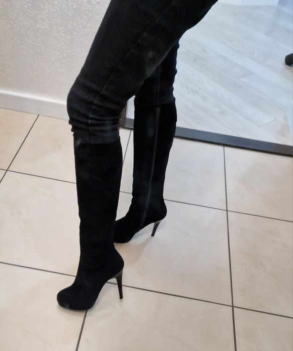 Чоботи замшеві 37 розмір