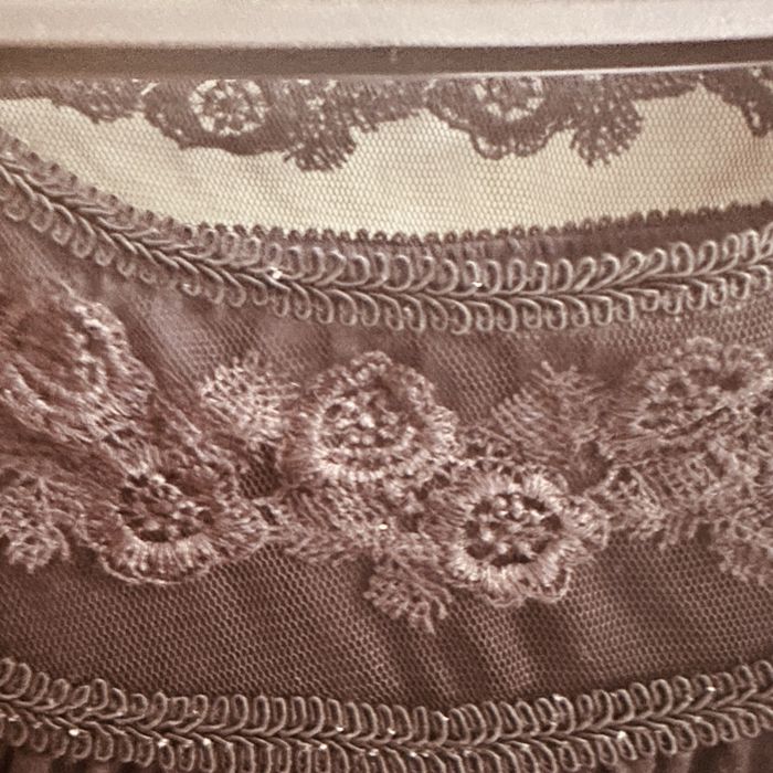 Piękna bluzka z krótkim rękawem VILA rozm. 38 S koronka czarna top