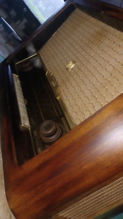 Vendo rádio antigo