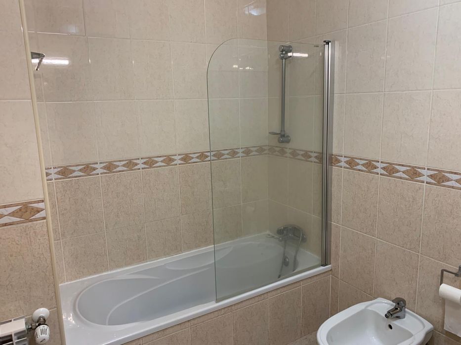 Aluga-se apartamento T3 com garagem