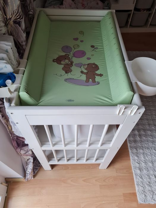 Solidny przewijak ikea