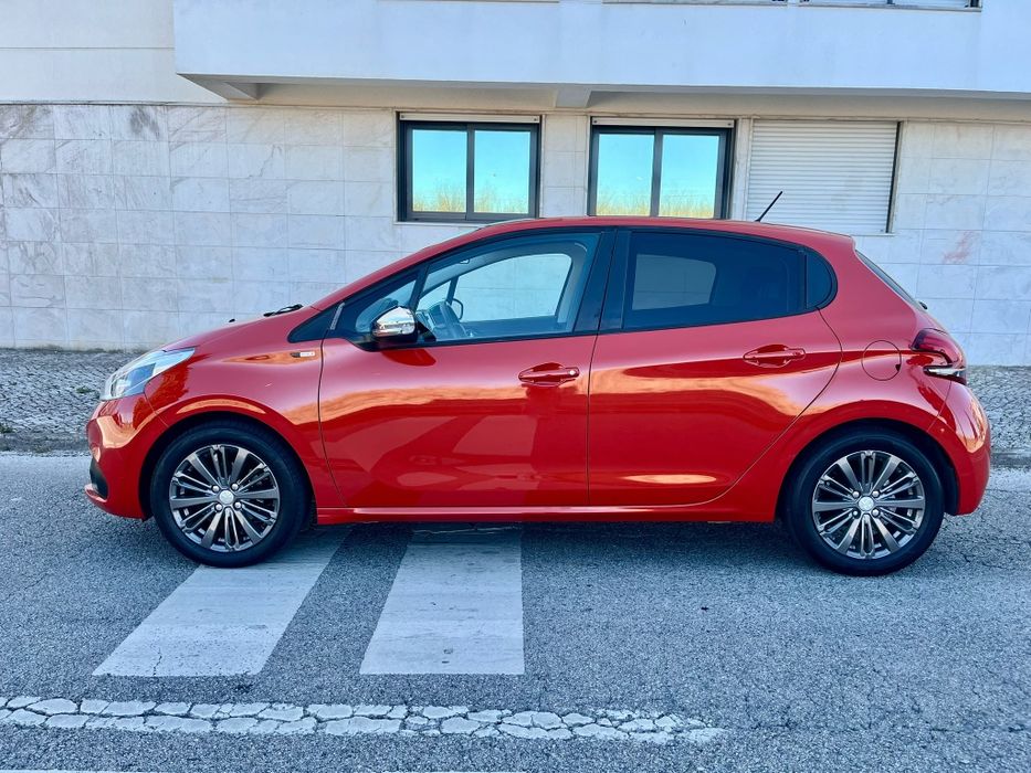 Peugeot 208 1.2 Puretech Style AC — photo 2