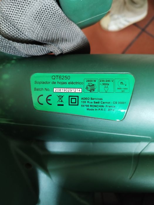 Soprador, aspirador, triturador de folhas 2800 W