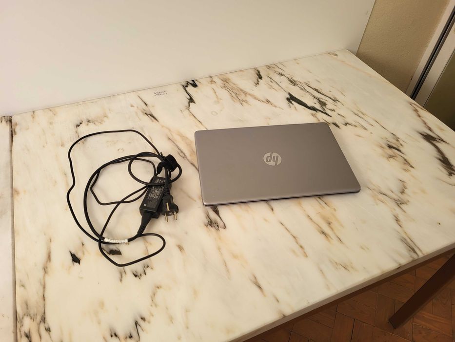 Portatil hp 250 g8 i5 8gb ram