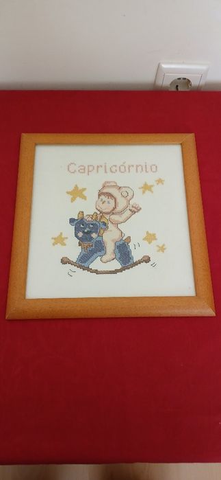 Quadro bordado a ponto cruz