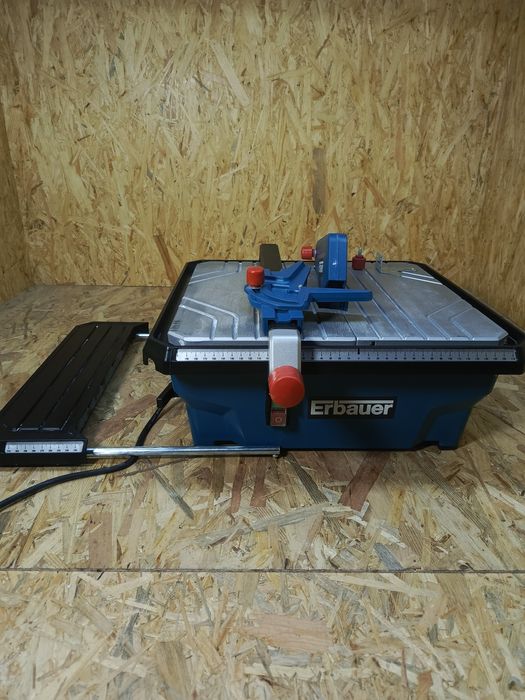 Przecinarka do glazury na wodę