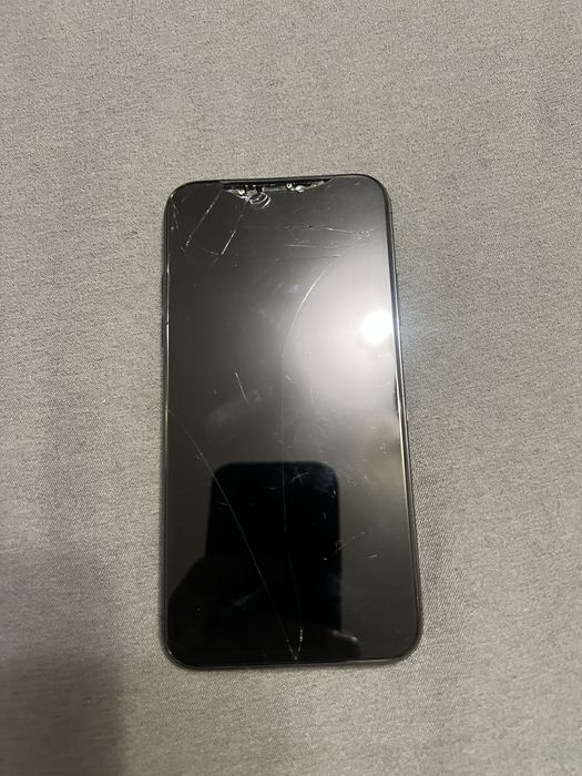 продам IPhone X Newerlock