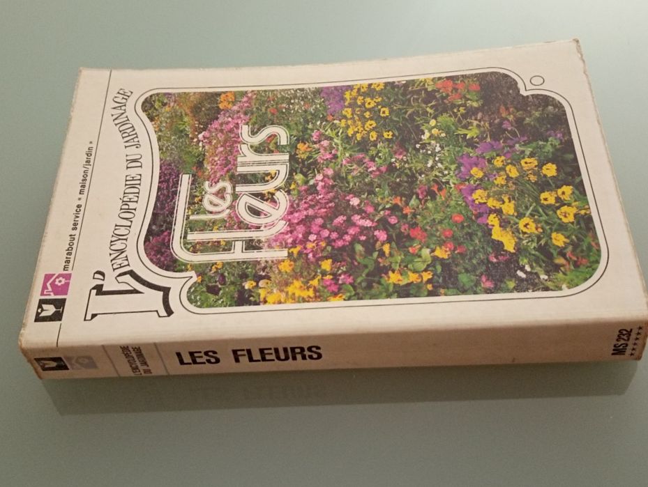 Encyclopédie du jardinage "Les fleurs" 1Annie Morand	Introdução à Enciclopédia de Jardinagem Vol. 1 - O ABC da Jardinagem, Flores  1974; - Como novo