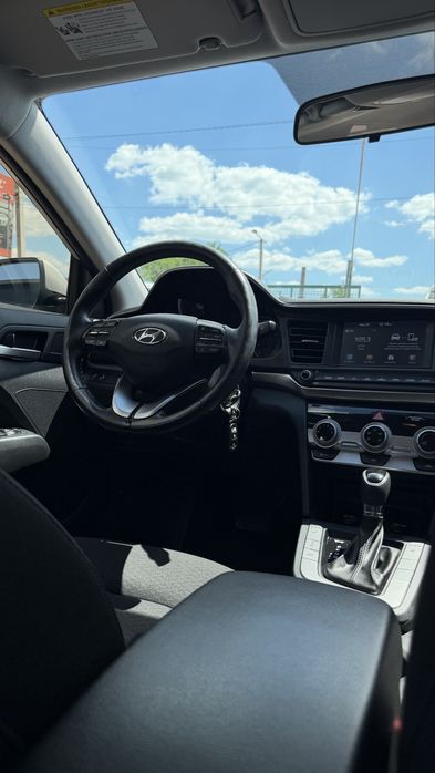 Hyundai Elantra Хюндай Елантра 2020 р 2.0 бензин AКПП Обслугована