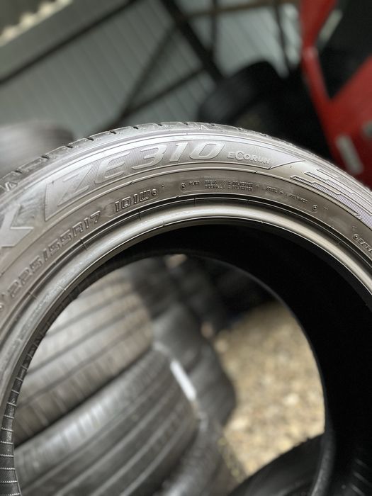 225/55 R17 2 шт. Falken Ziex