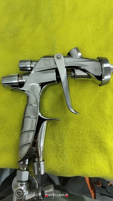 Pistolet lakierniczy  IWATA