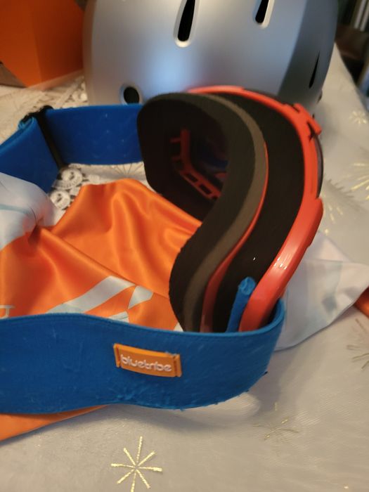 Markowe - Kask Sinner oraz gogle Bluetribe