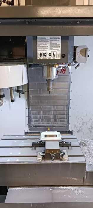 Frezarka CNC HAAS VF-1 (2015)