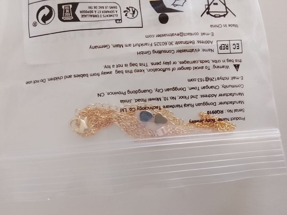 Fio com 3 corações