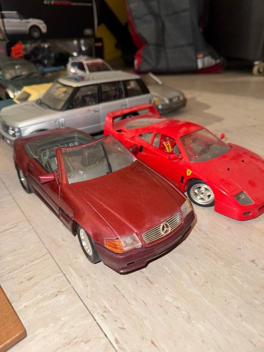 моделі авто 1:18 1:24 1:43 bmw mercedes ferrari chevrolet chrysler