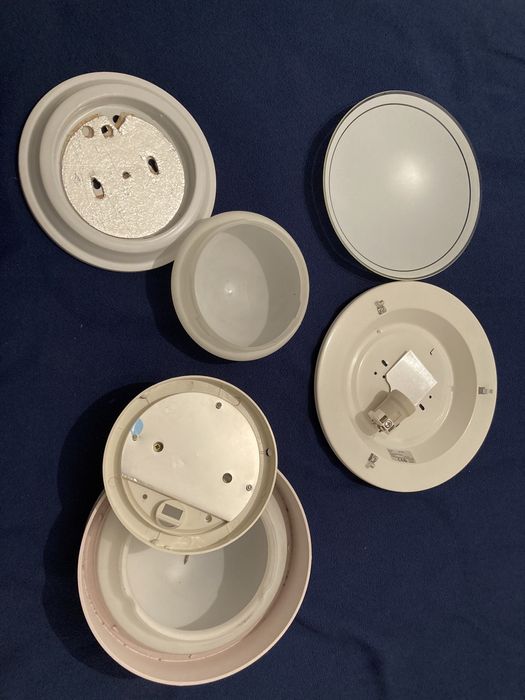 Candeeiros de quarto e casa de banho