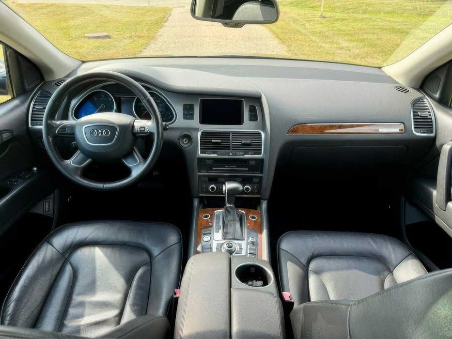 Audi Q7 quattro Premium Plus      2014