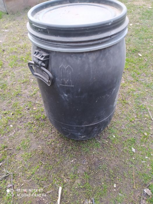 Бочки не харчові бу в них зберігалось зерно 60 літрів