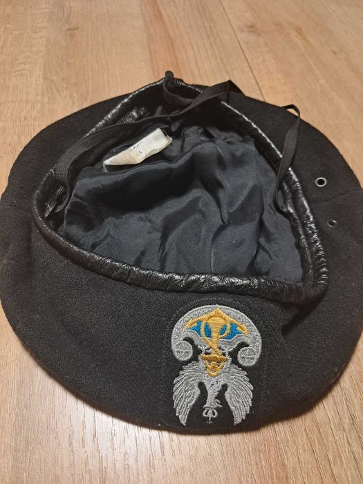 Beret wojskowy czarny MW r. 57 wzór 418