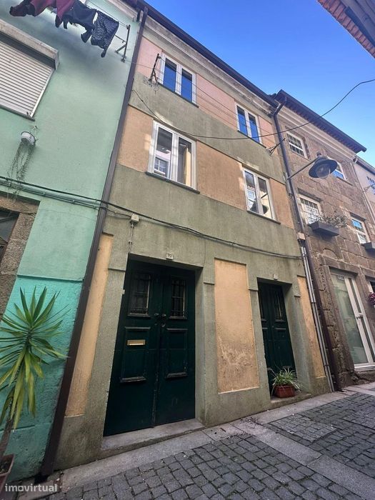 Prédio na Cidade de Braga Sé