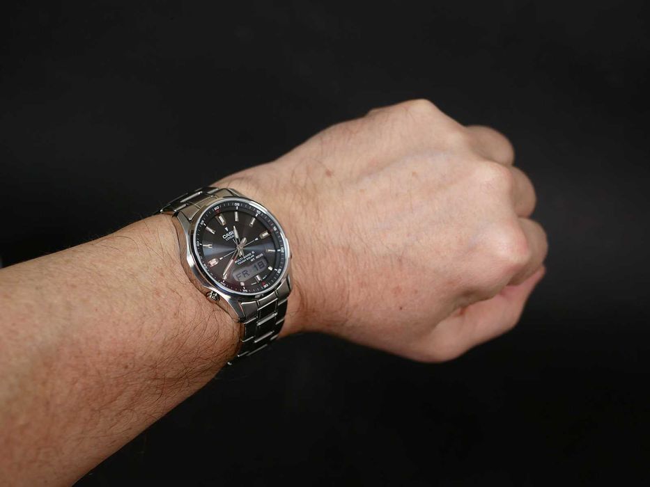 Casio LCW-M100DE-1A Lineage Solar  Wave Ceptor