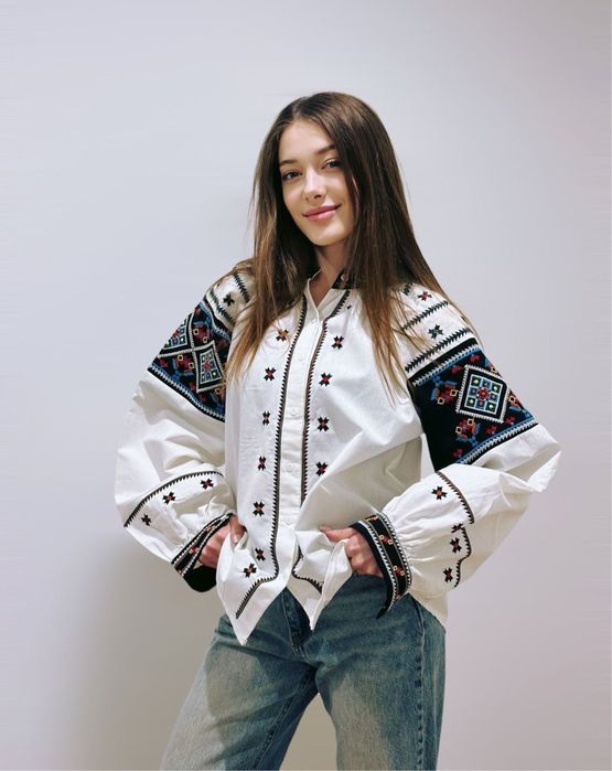 Вишиванка вишиті сорочки блузи жіночі рубашки національний одяг