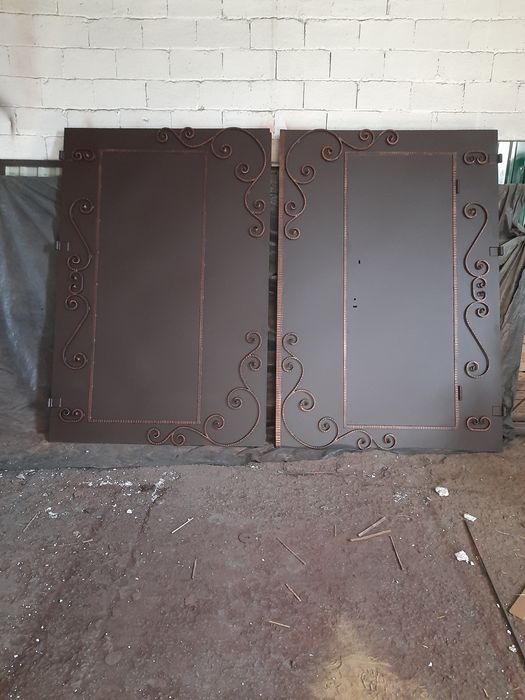 Изготовление ворот, дверей, решёток, лестниц, навесов, заборов и др.