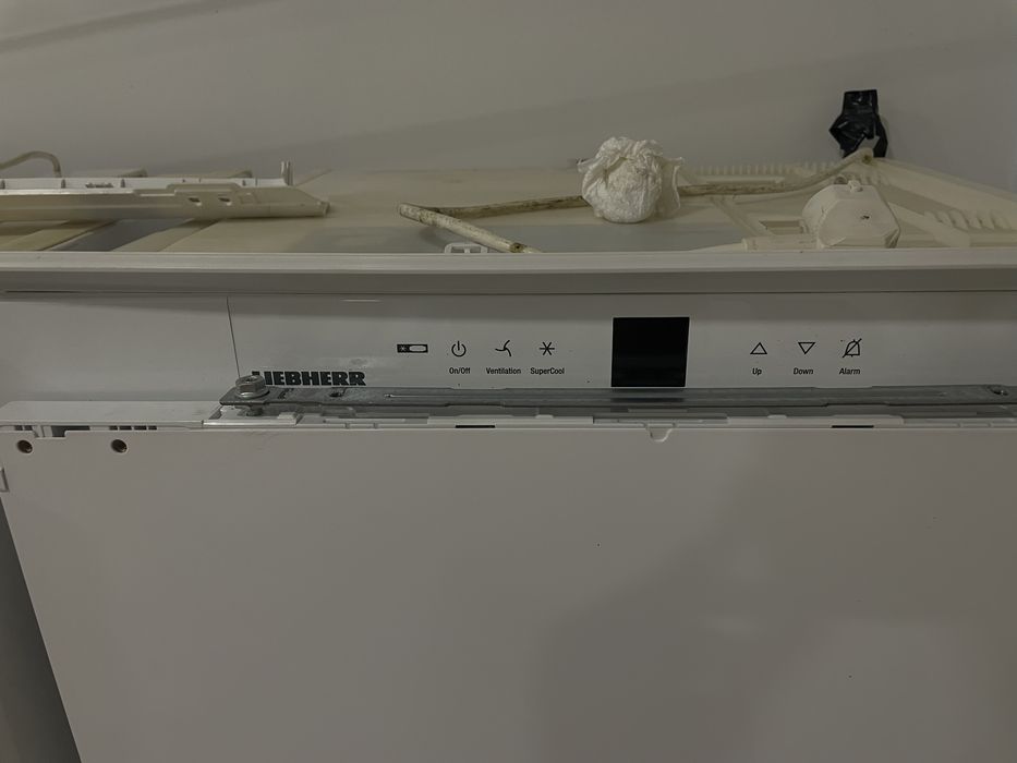 Conjunto Frigorífico Liebherr + Arca Vertical Miele (Encastre / Gama Alta)