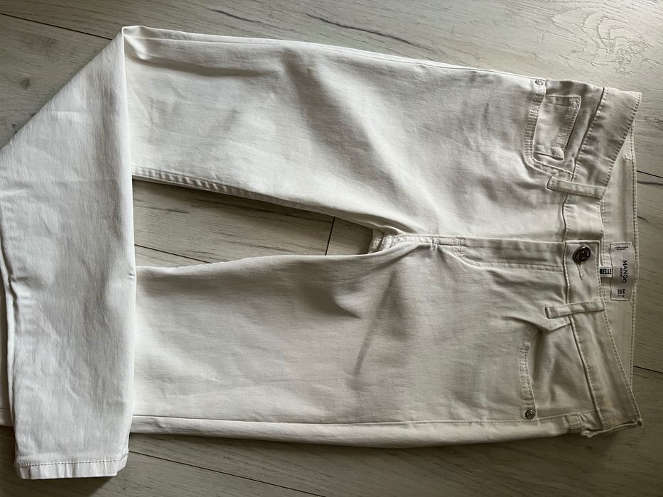 Spodnie jeansy białe Mango 32