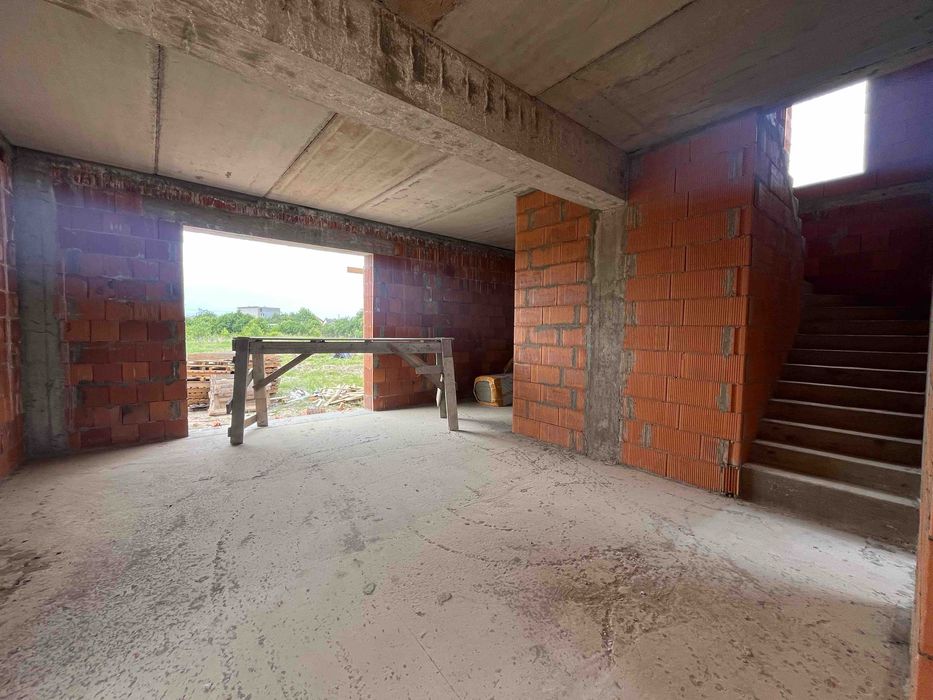 Продаж будинків в котеджному містечку. Ужгород